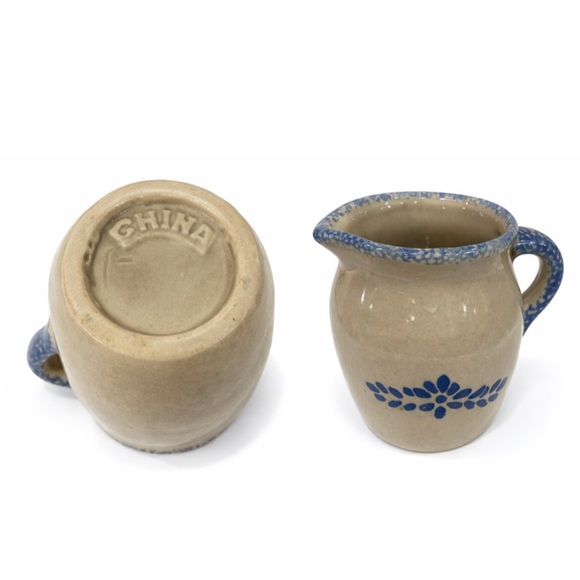 loomco Other - Loomco vintage China stone wear creamer beige and white